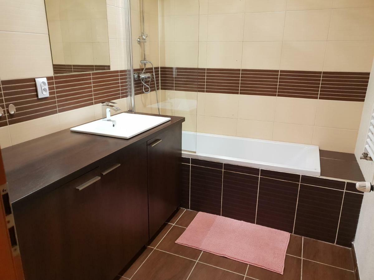 Apartament Szafir Zielona Góra Dış mekan fotoğraf